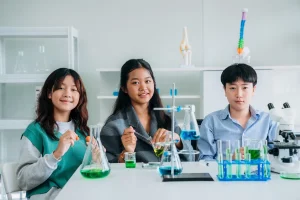 Why Chemistry Tuition Matters When Students Begin Facing Advanced Topics